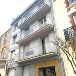 Le Callou - Parking - Face Aux Thermes - Rez De Chaussee Διαμέρισμα