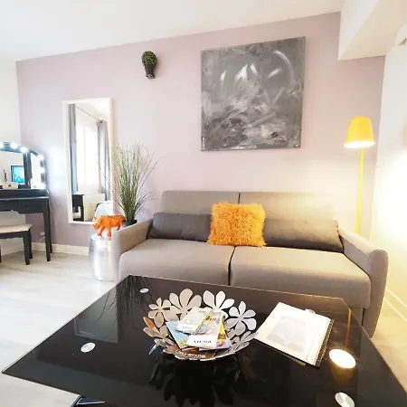 Apartamento Le Callou - Parking - Face Aux Thermes - Rez De Chaussée *